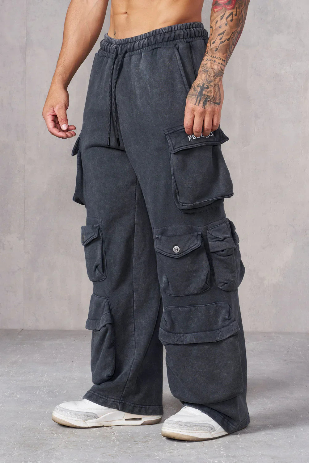 2005 - Hella Pocket Sweats Charcoal Wash (Minor Fault)